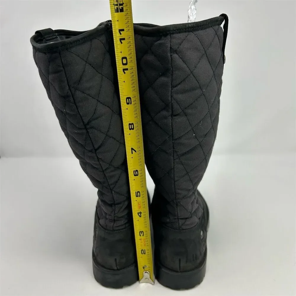 Clarks Boys or Girls Quilted Waterproof Snow Boots Black Size 2 Winter Casual